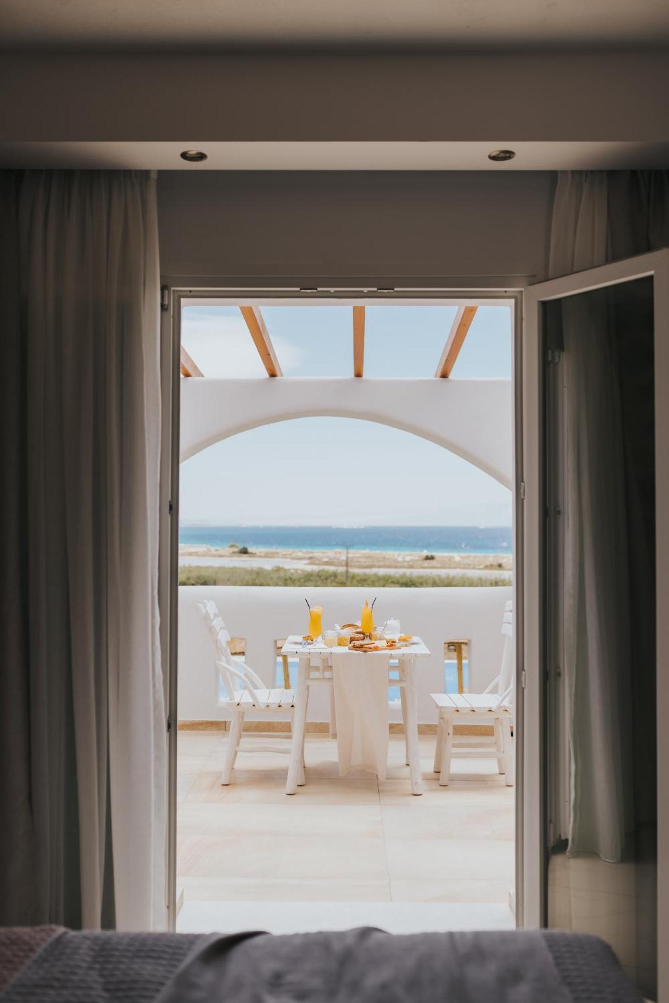 Naxos Grand Hotel Naxos City Extérieur photo